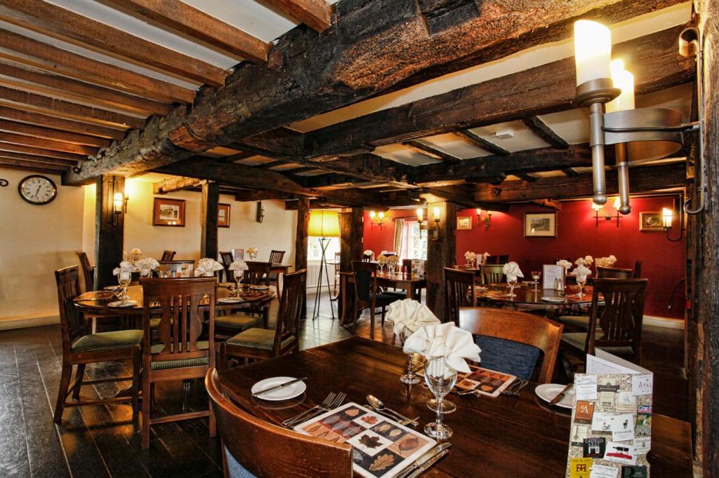 Sculthorpe Mill Hotel Fakenham Exterior foto